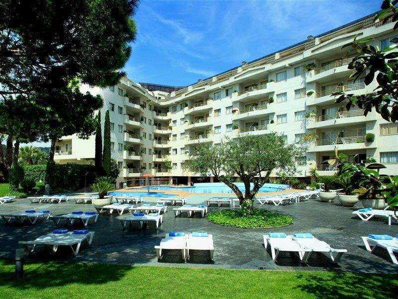 Aqua Hotel Montagut Suites 4*Sup Santa Susanna Exterior photo